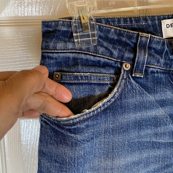 Department Five Women’s Cuffed Hem Frayed Straight Leg Medium Wash Size 26 - Picture 3 of 9